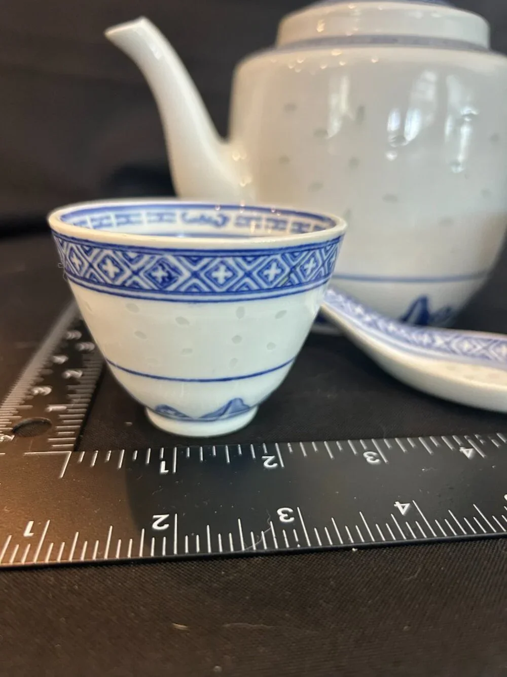 Chinese Rice Grain Porcelain Tea Set - Blue White Teapot 2 Cups Spoon Jingdezhen